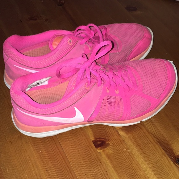 nike flex pink